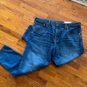 American eagle men’s 38/30 pants athletic fit